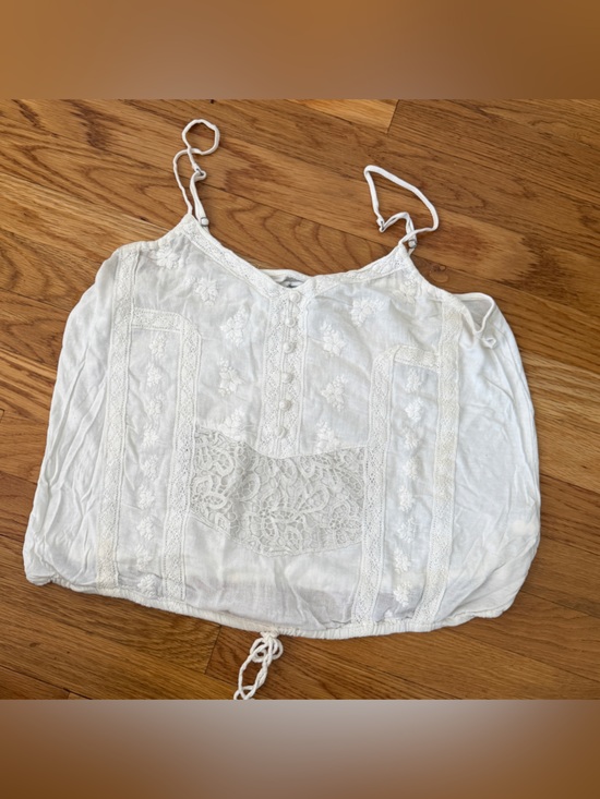 American Eagle Outfitters Tops - American Eagle White Embroidered Lace Boho Cami Tank Top